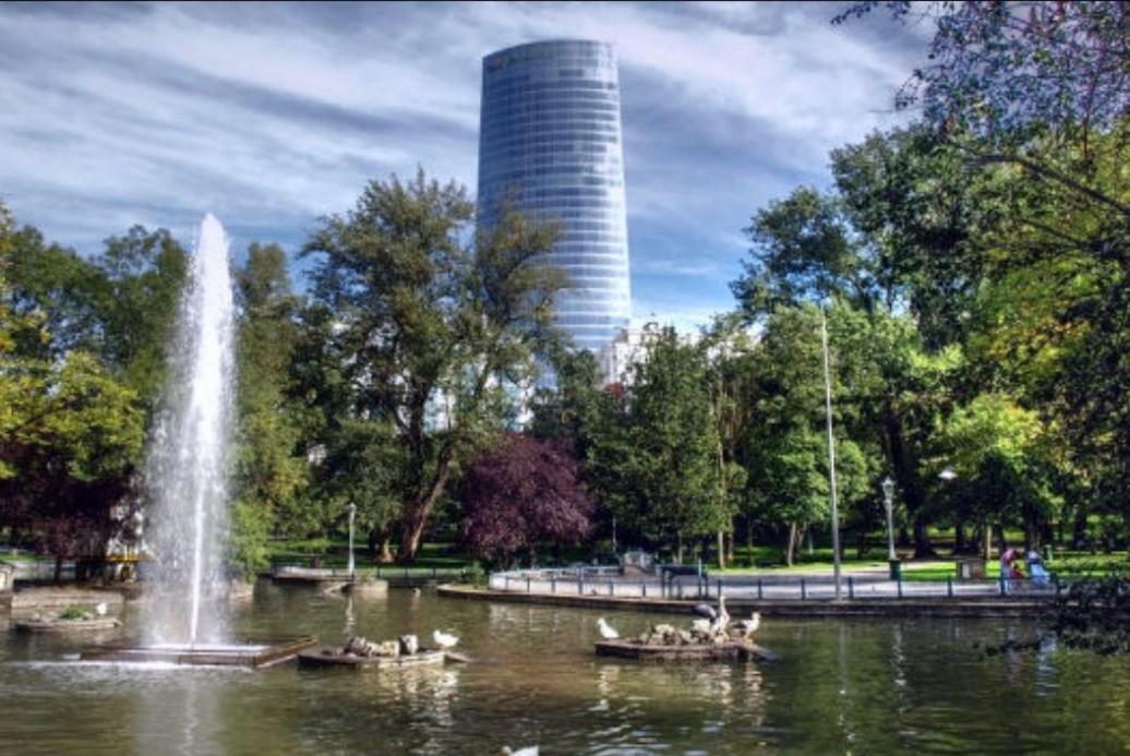 San Mames View Apartment Bilbao Bagian luar foto